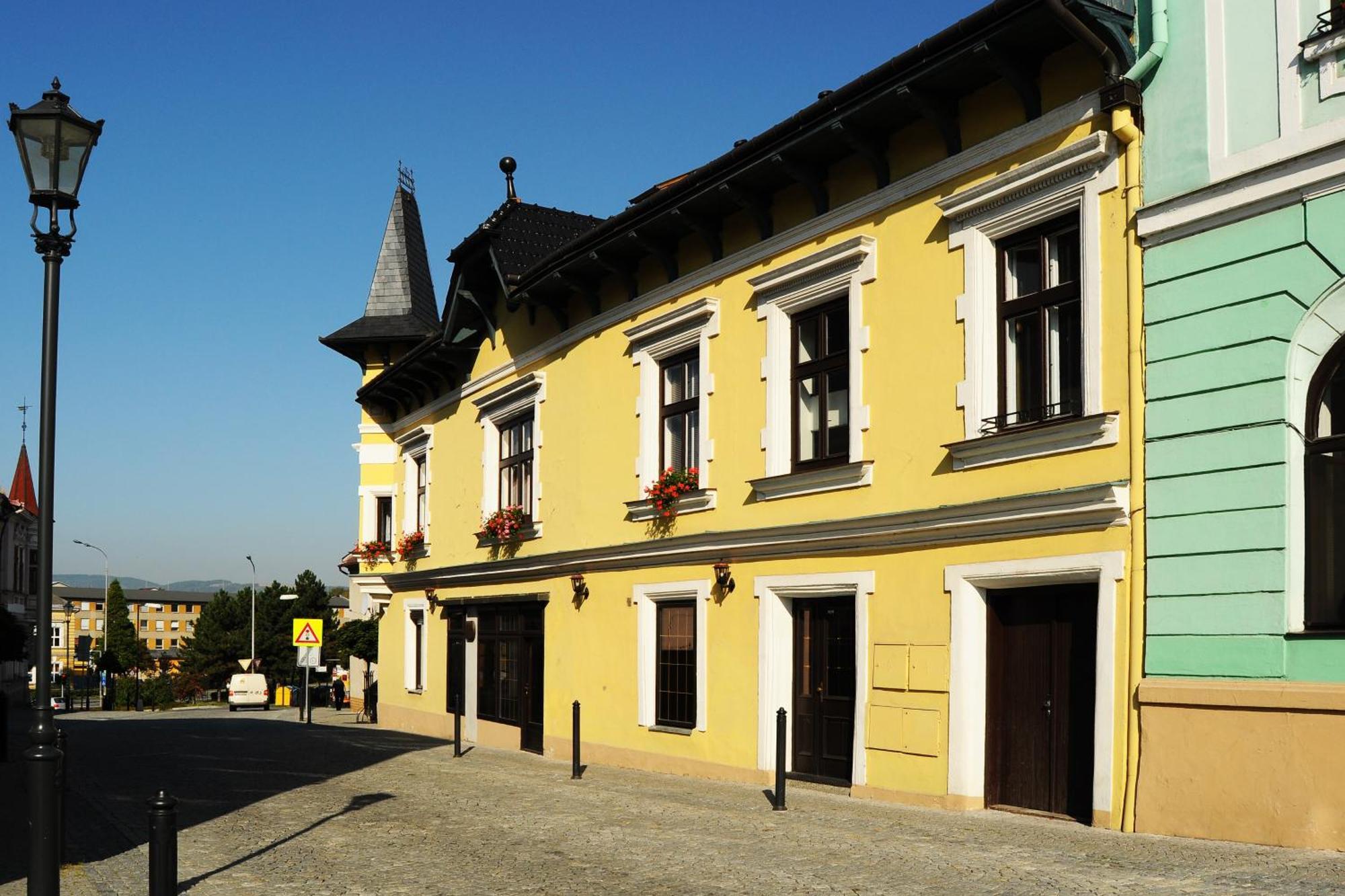 Hotel Ruzek Hranice  Exterior photo